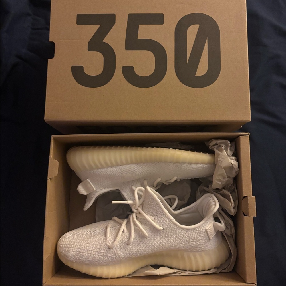 Yeezy 350 v2 size 8